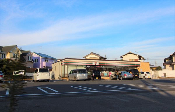 富里市 七栄 4期 1号棟(セブン-イレブン富里七栄中央店)