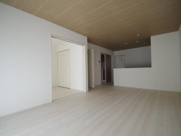 成田市　橋賀台　４　全２棟・２号棟