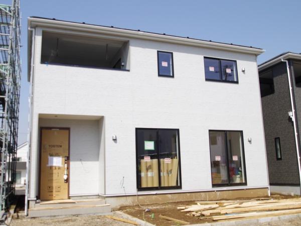 クレイドルガーデン成田市本三里塚・第４・8号棟