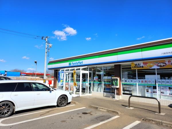 八街市吉倉の中古一戸建て(ファミリーマート八街四木店)
