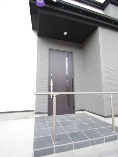 グラファーレ　四街道市旭ヶ丘９期全２棟１号棟
