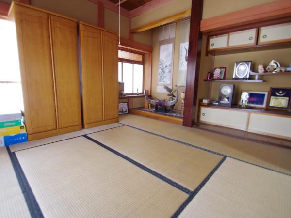 山武市松尾町借毛本郷の中古一戸建て
