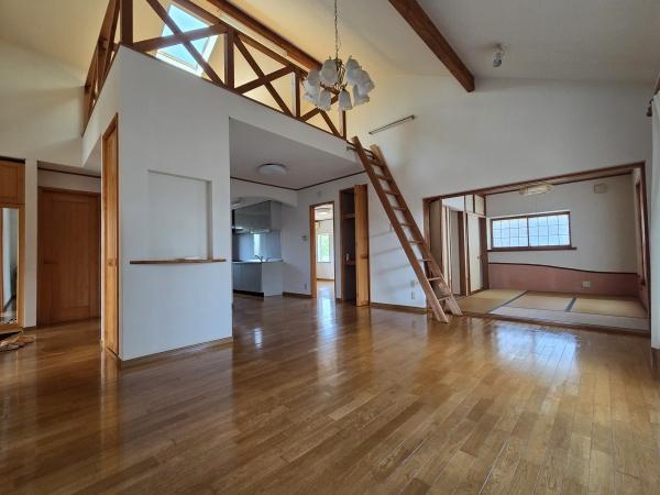 八街市八街にの中古一戸建て