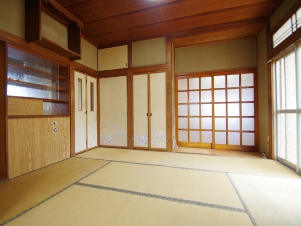 八街市八街にの中古一戸建て
