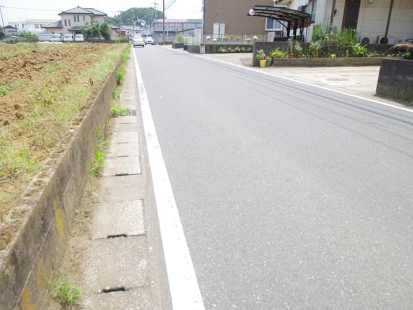 八街市　八街に（やちまたし　やちまた　に）