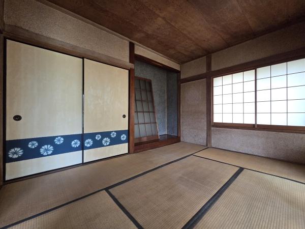 八街市八街ほの中古一戸建て