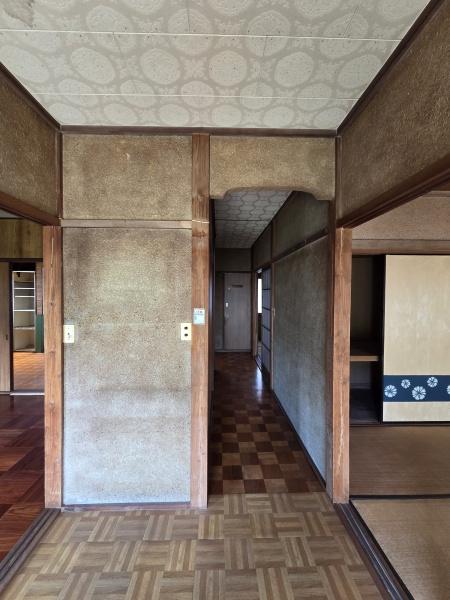 八街市八街ほの中古一戸建て