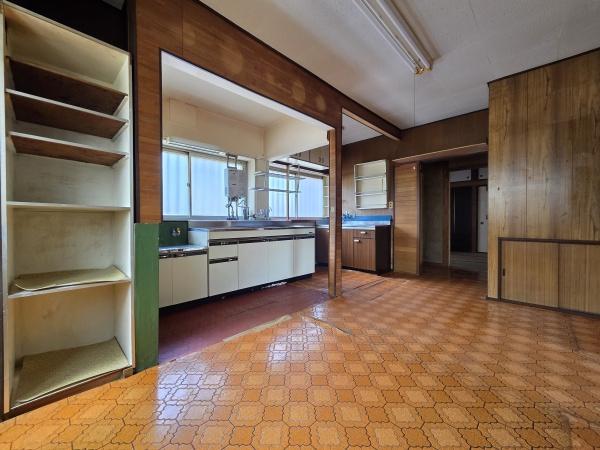 八街市八街ほの中古一戸建て