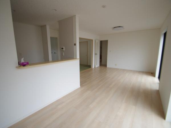 八街市八街ほの中古一戸建て