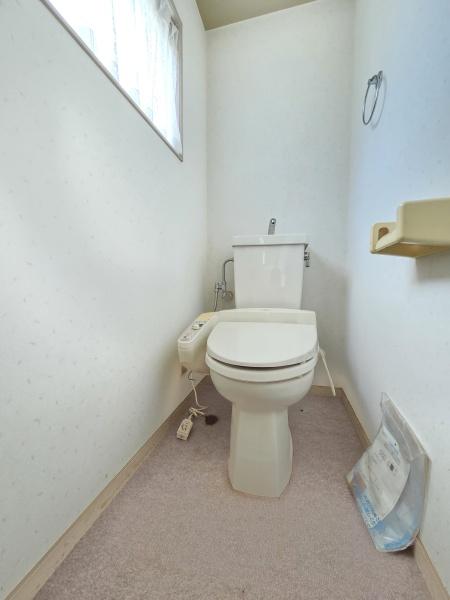 東金市日吉台5丁目の中古一戸建て(トイレ)