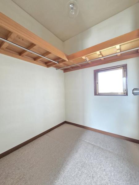 東金市日吉台5丁目の中古一戸建て(収納)