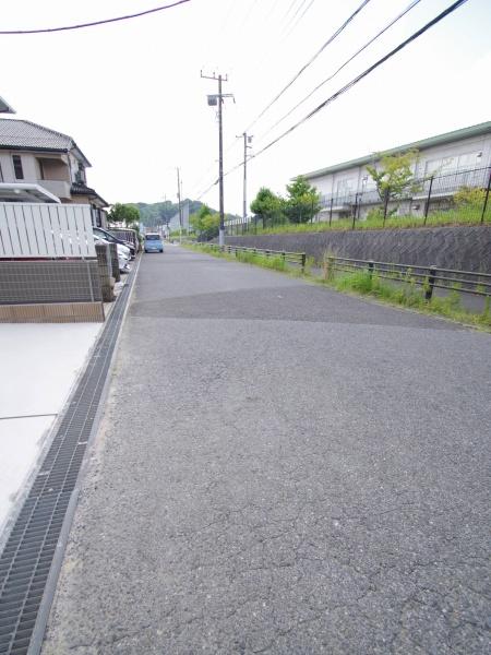 成田市　美郷台　全５棟　Ａ号棟
