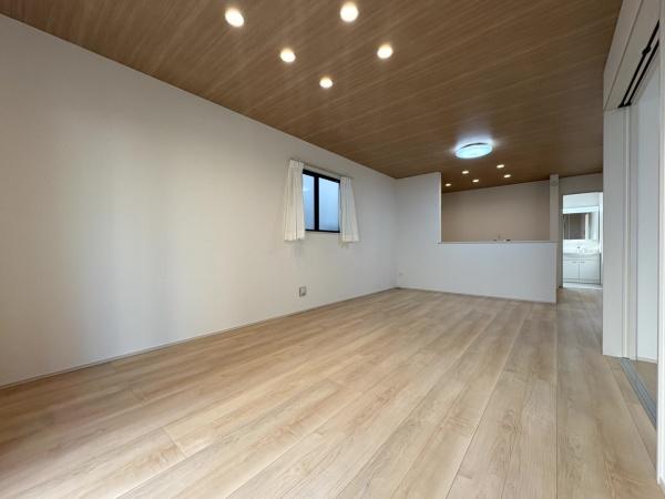 成田市　美郷台　全５棟　Ｄ号棟