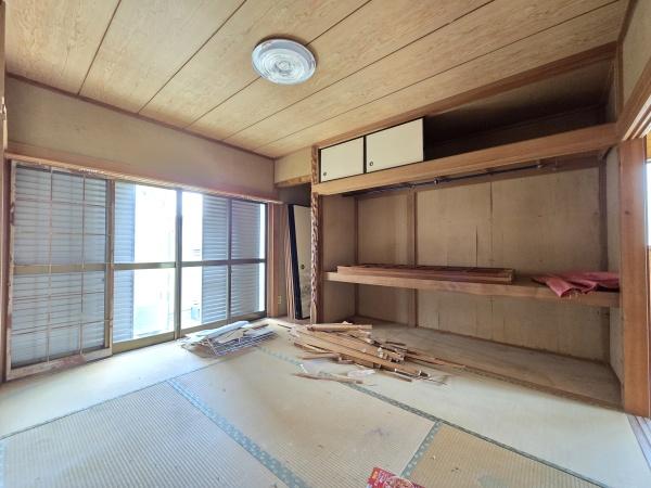 八街市八街ろの中古一戸建て