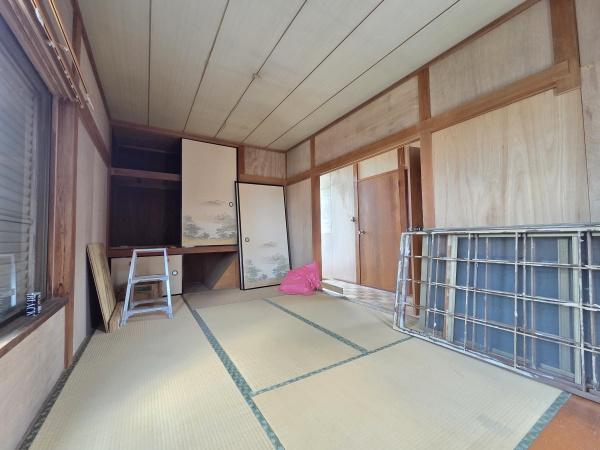 八街市八街ろの中古一戸建て