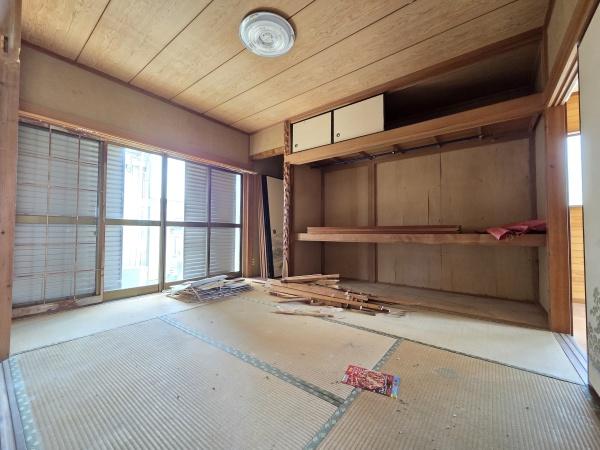 八街市八街ろの中古一戸建て