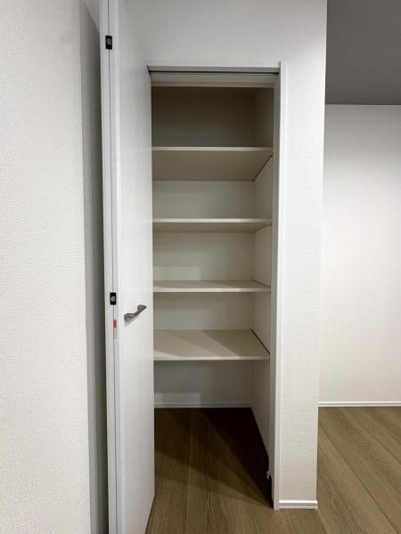 ライフベース　富里市　七栄　全７区画　２号棟