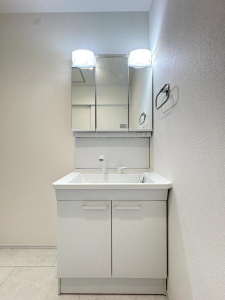 ライフベース　富里市　七栄　全７区画　２号棟