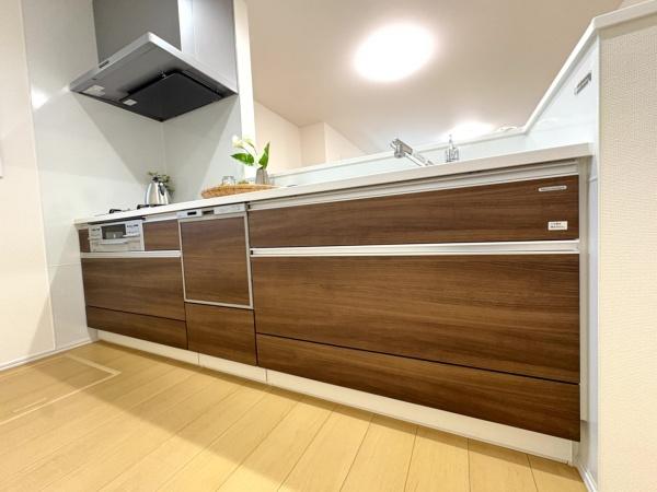 ライフベース　富里市　七栄　全７区画　７号棟