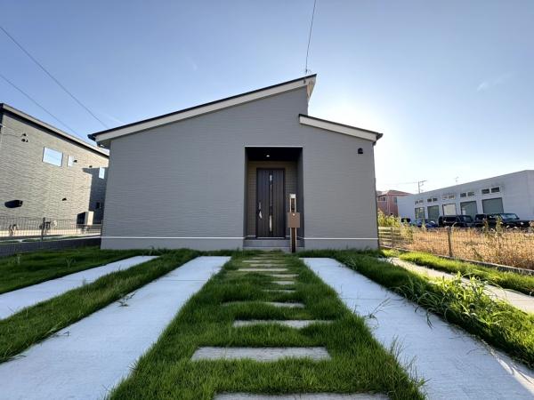ライフベース　富里市　七栄　全７区画　７号棟