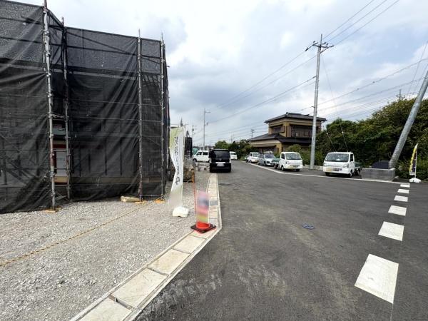 富里市　七栄　第３１　全１４棟　１号棟