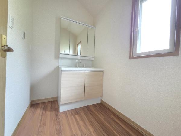 佐倉市白銀2丁目の中古一戸建て(洗面台・洗面所)