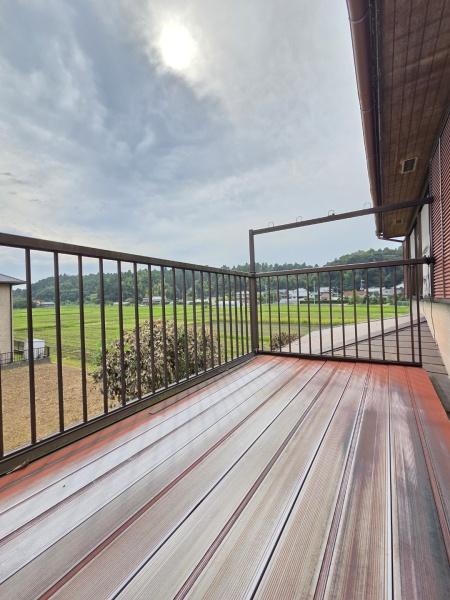 大網白里市永田の中古一戸建て(バルコニー)