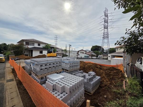 グラファーレ　佐倉市　石川４期　全２棟　１号棟