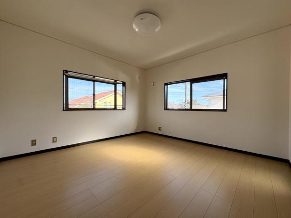 東金市日吉台２丁目の中古一戸建て