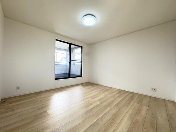 八街市八街ほの中古一戸建て