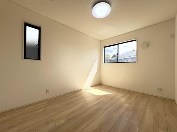 八街市八街ほの中古一戸建て