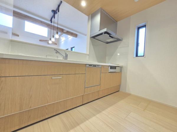 ザ・ドリームフィールド成田75（富里市七栄）１３号棟