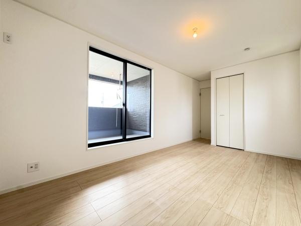 クレイドルガーデン　八街市富山　第１全１棟１号棟