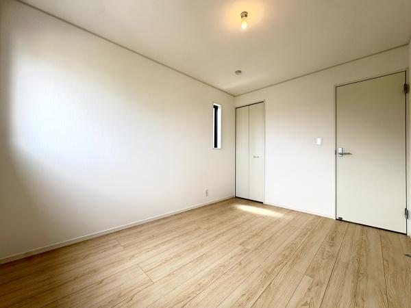 クレイドルガーデン　八街市富山　第１全１棟１号棟