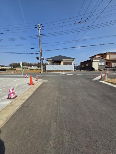 富里市　御料　１期　全３棟　２号棟