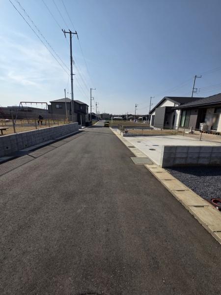 富里市　御料　１期　全３棟　２号棟