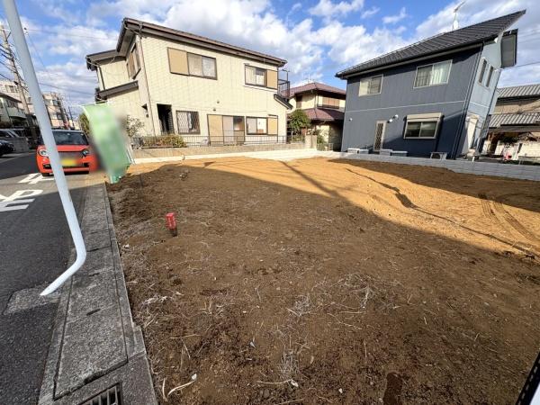 成田市　飯田町　全２棟　B号棟