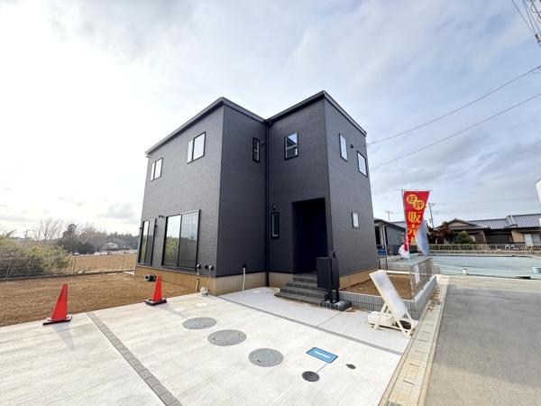 フェリディアガーデン成田市大清水　全２棟１号棟