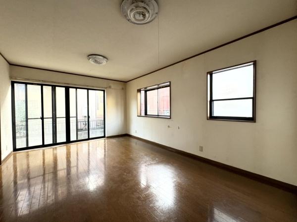 八街市八街ろの中古一戸建て
