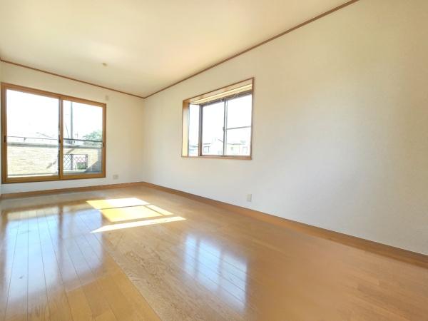 八街市八街にの中古一戸建て