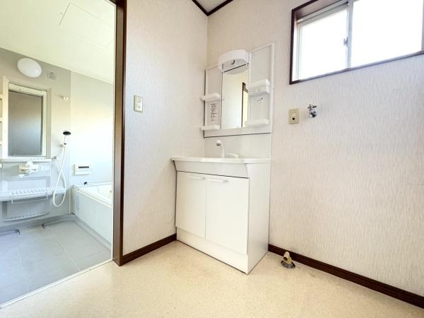 東金市前之内の中古一戸建て