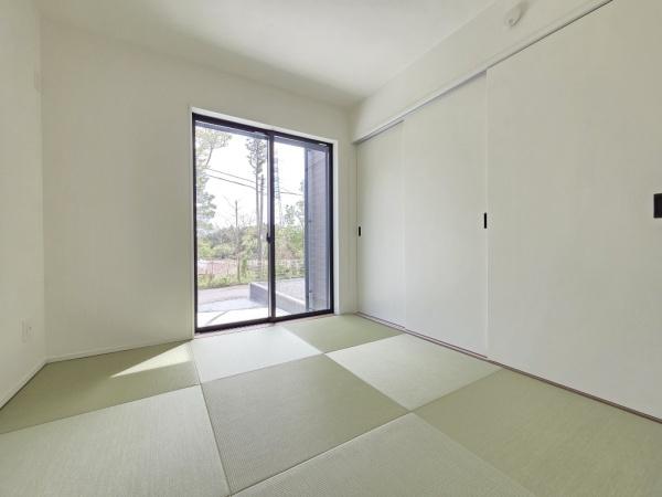 グラファーレ　佐倉市　石川５期　全３棟　１号棟