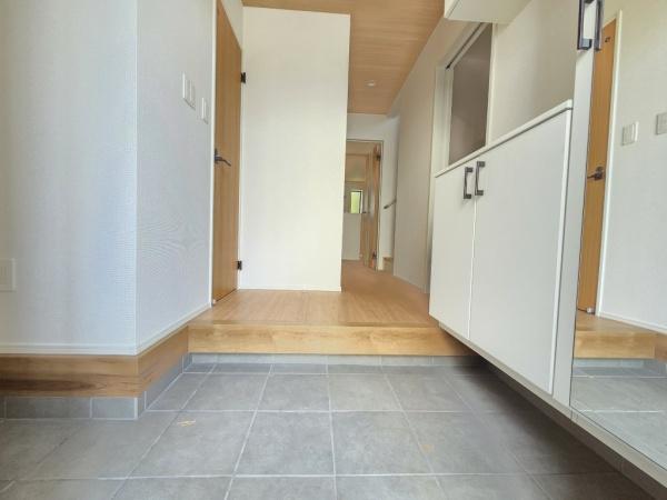 グラファーレ　佐倉市　石川５期　全３棟　３号棟