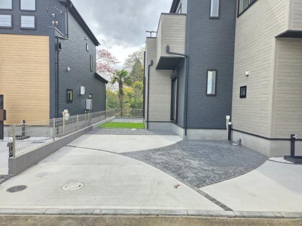 グラファーレ　佐倉市　石川５期　全３棟　３号棟