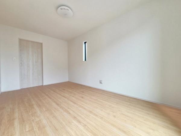 成田市　土屋　全１棟　A号棟