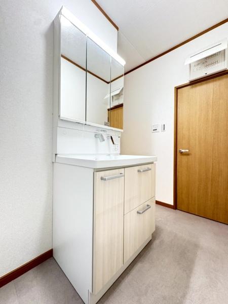 八街市八街ほの中古一戸建て