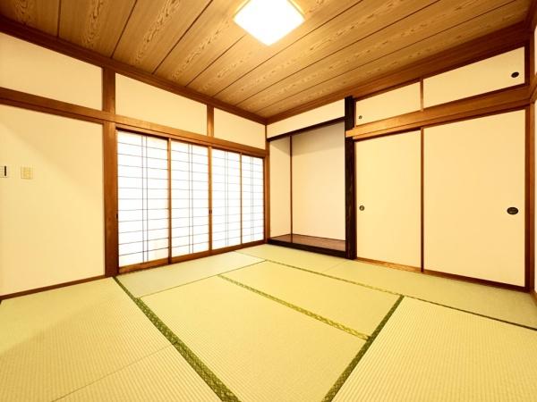 八街市八街ほの中古一戸建て
