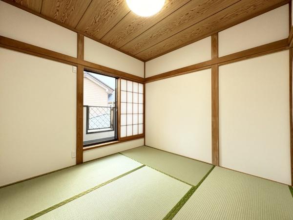 八街市八街ほの中古一戸建て
