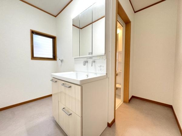 八街市八街ほの中古一戸建て