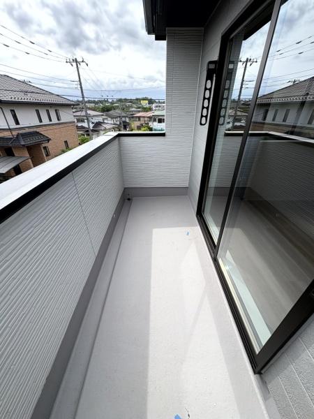 リガーレ　成田市　土屋１期　全２棟　２号棟